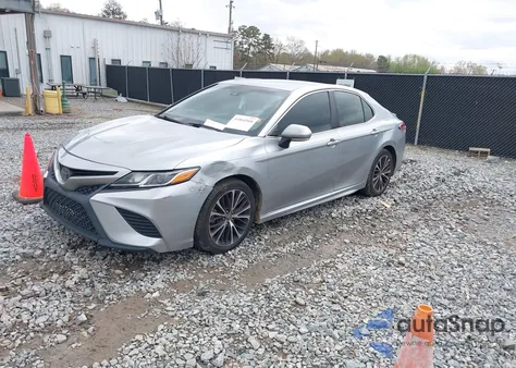 2018 Toyota Camry Se z USA, uszkodzony, nr VIN 4T1B11HK4JU079020